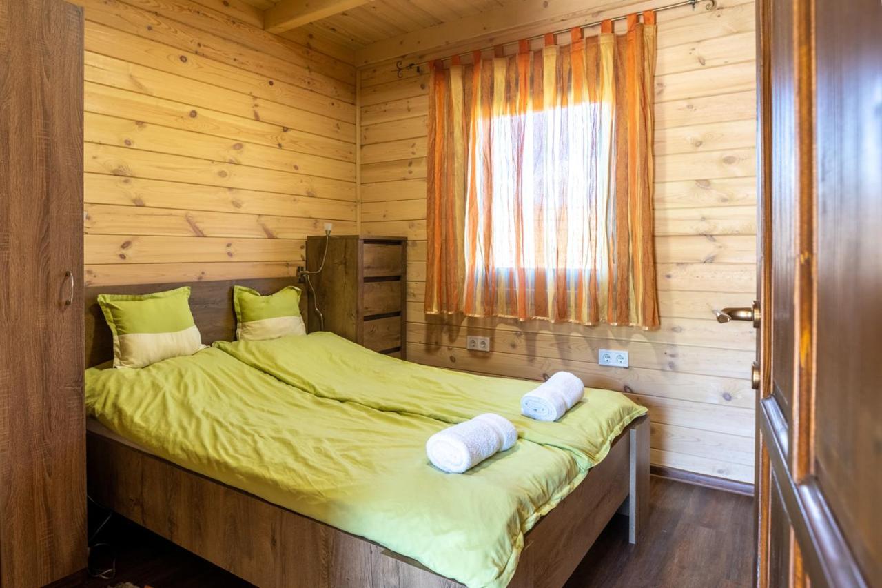 Kiraly Lovastanya Panzio Bed & Breakfast Janoshalma Exterior photo